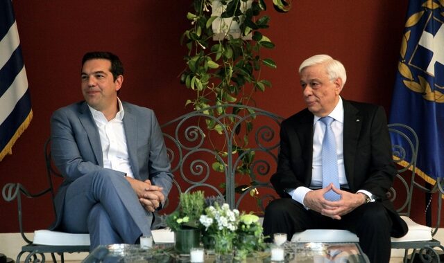 Ραντεβού στο Σύνταγμα με “άρωμα” δημοψηφίσματος