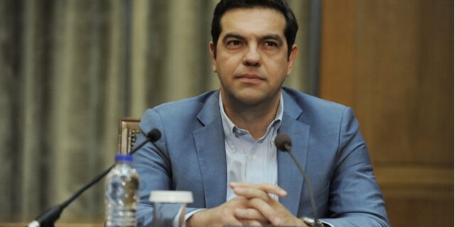 Οι επτά κοινωνικοί πυλώνες του σχεδίου Τσίπρα: Έμφαση σε ΕΚΑΣ και εργασιακά