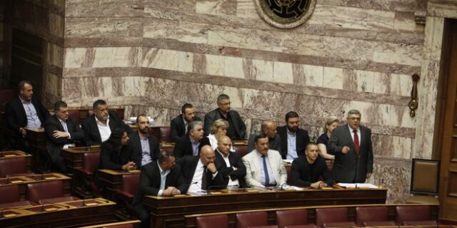 Οριστικά κάτω από τις 200 ψήφους η απλή αναλογική
