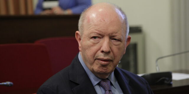 Δεν κατέθεσε ο Ψυχάρης τελικά στην εξεταστική