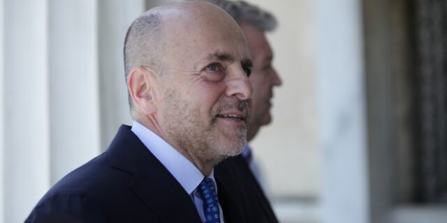 Ποιος κάρφωσε τον Αλαφούζο
