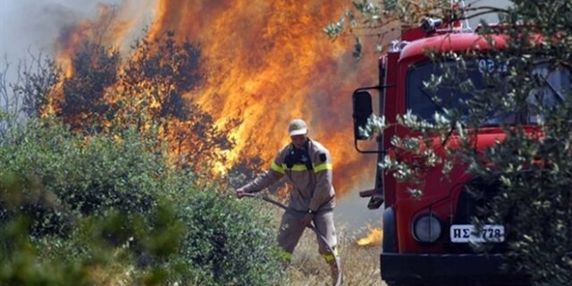 Πολύ υψηλός κίνδυνος πυρκαγιάς. Πύρινα μέτωπα σε όλη τη χώρα