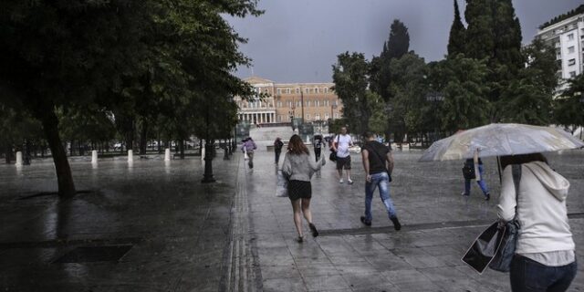 Πτώση της θερμοκρασίας και καταιγίδες