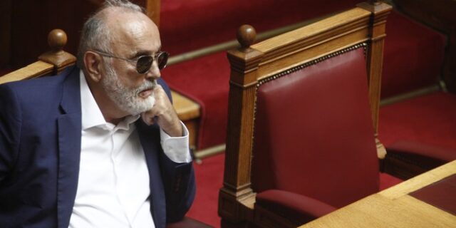 Κουρουμπλής: Λογοπαίγνιο που παρερμηνεύθηκε τα της παραίτησής μου