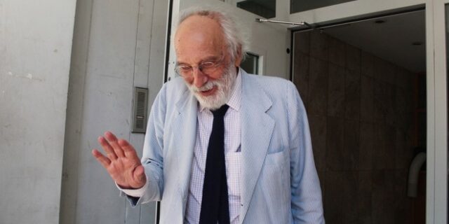 Αίγινα: Αποσύρεται ο Λυκουρέζος από την υπεράσπιση του 77χρονου