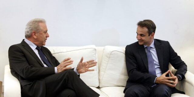 Συνάντηση Αβραμόπουλου- Μητσοτάκη με θέμα το προσφυγικό
