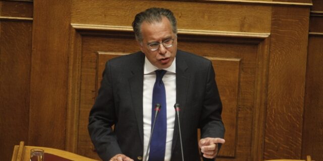 Κουμουτσάκος: Θα είναι οδυνηρή η φετινή ΔΕΘ για τον πρωθυπουργό