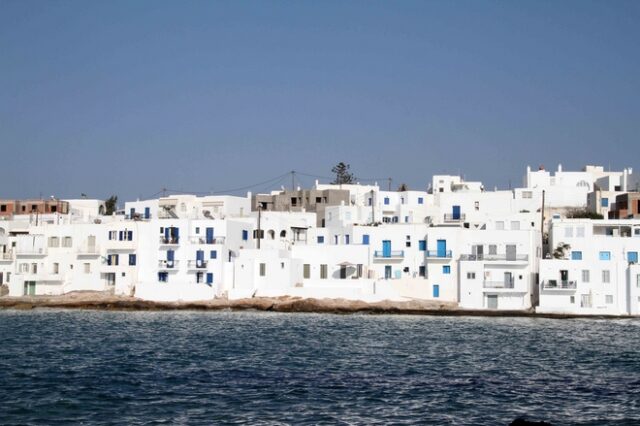 Το σεμνά και ταπεινά του Μητσοτάκη