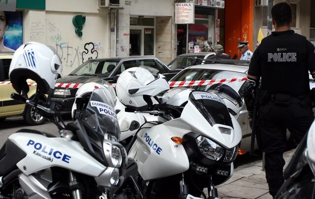 Επίθεση αγνώστων στον σταθμό του μετρό στον Κεραμεικό