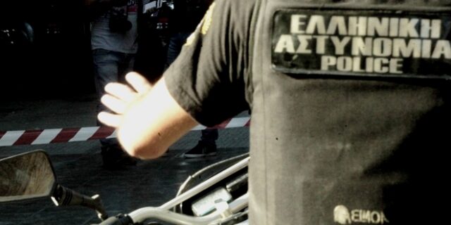 Σκότωσε την εν διαστάσει σύζυγο του συντρόφου της με κουζινομάχαιρο