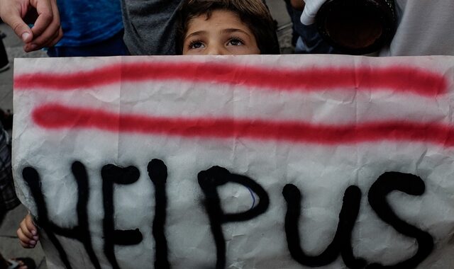 Διαψεύδει ότι μίλησε για Plan B για το προσφυγικό ο Μουζάλας