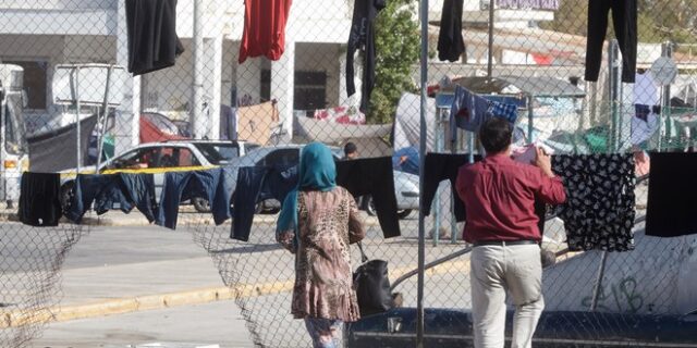 Σκληρή επίθεση ΝΔ σε ΣΥΡΙΖΑ για τους πρόσφυγες στο Ελληνικό