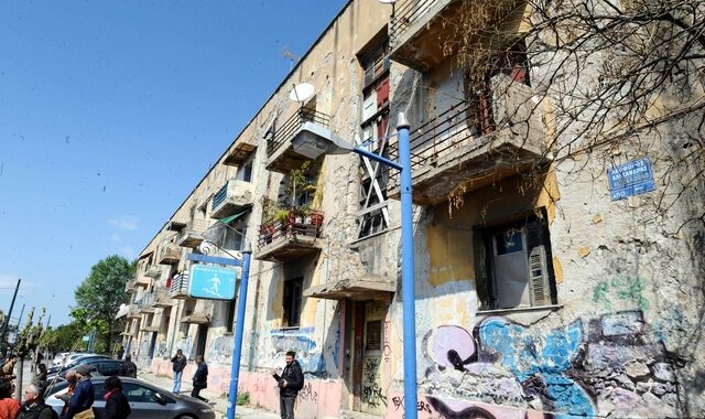 Τις παραχωρήσεις και αναπλάσεις δημόσιων χώρων προβάλλει η κυβέρνηση
