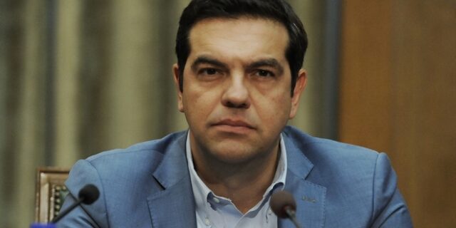 Φθινοπωρινό ανασχηματισμό σκέφτεται ο Τσίπρας