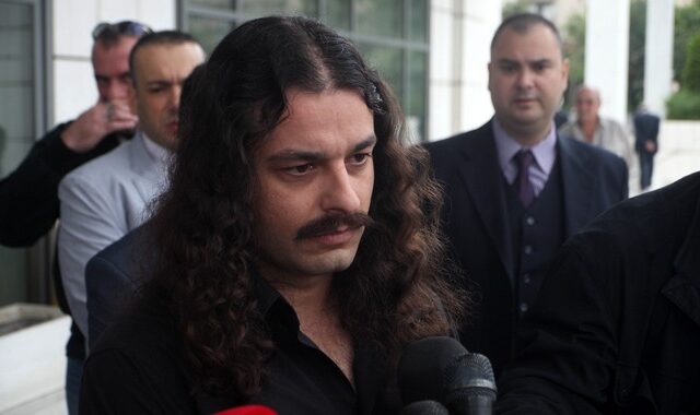Συνελήφθη ο θείος του Μπαρμπαρούση. Ανθρωποκυνηγητό στα βουνά
