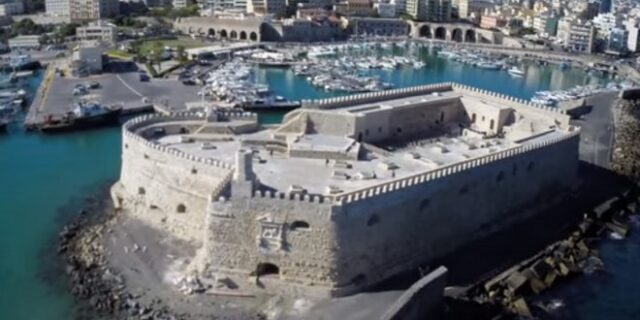 Το κάστρο της θάλασσας είναι ότι πιο εντυπωσιακό έχεις δει και είναι στο Ηράκλειο