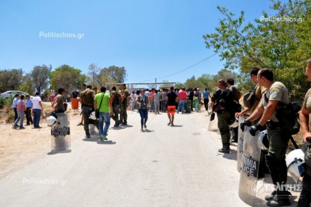 Επεισόδια στο hot spot της Χίου για την ποιότητα του φαγητού. Τραυματίστηκε αστυνομικός από πέτρα