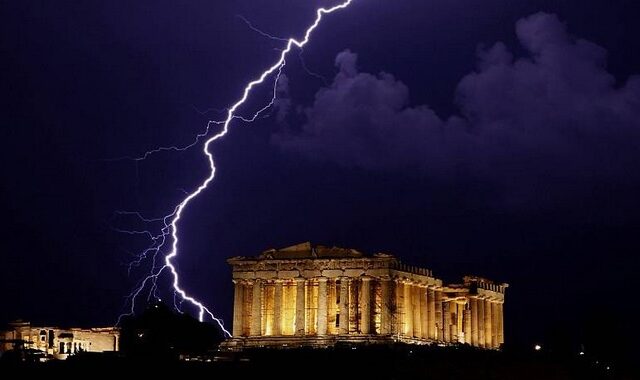 Έκτακτο δελτίο επιδείνωσης του καιρού. Που και πότε θα ‘χτυπήσουν’ οι καταιγίδες