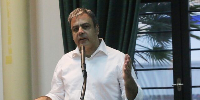 Βερναρδάκης: ‘Η ΑΔΕΔΥ πάσχει από αμνησία’