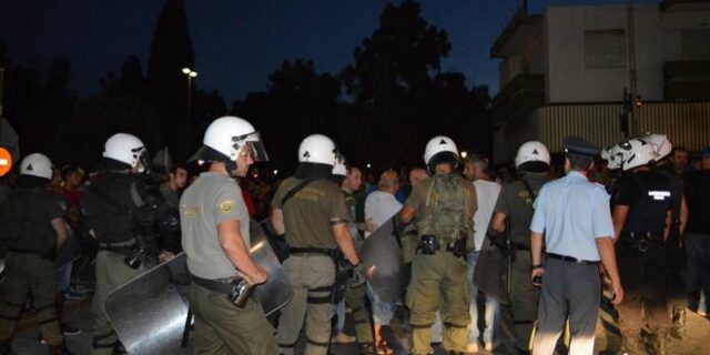 Φωτιά σε δομή φιλοξενίας της Σούδας, στη Χίο
