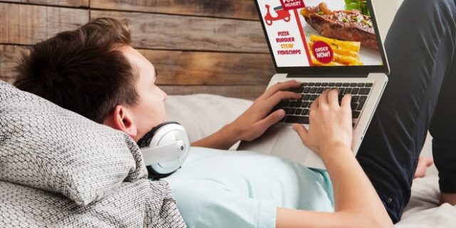 Δεν θα ξαναπάρεις τηλέφωνο για delivery. Μπες στη νέα εποχή σε τρία βήματα