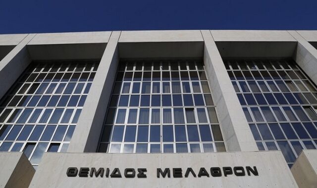 Εκλογική νίκη για Ντογιάκο
