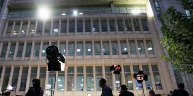 ‘Πόλεμος’ ανακοινώσεων για τις προσλήψεις στην ΕΡΤ