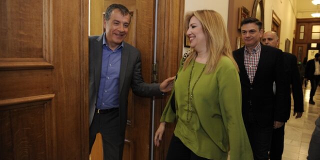 Στα χαρακώματα ΠΑΣΟΚ και Ποτάμι για το νέο πολιτικό φορέα