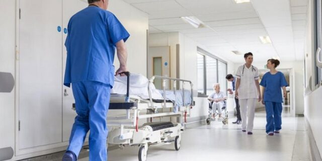 Έτοιμη η ‘λίστα χειρουργείου’ για τα δημόσια νοσοκομεία