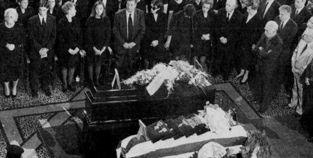 Μηχανή του Χρόνου: Τα λόγια του Γιάννου Κρανιδιώτη, πριν ανέβει στο μοιραίο Φάλκον