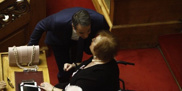 Μητσοτάκης για Γιαννάκου: Καλωσορίζω τη μεγάλη αγωνίστρια της παράταξης