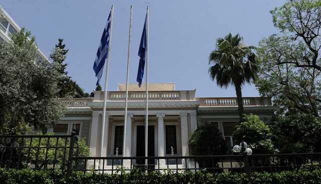 Κυβερνητικές πηγές: Θράσος της ΝΔ να υβρίζει την κυβέρνηση