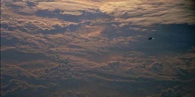 Μηχανή του Χρόνου: Μαύρος Ιππότης. 50 χρόνια γύρω απ’ τη γη