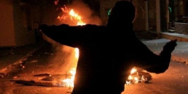 Επίθεση με μολότοφ σε σύνδεσμο του Ολυμπιακού στον Πειραιά