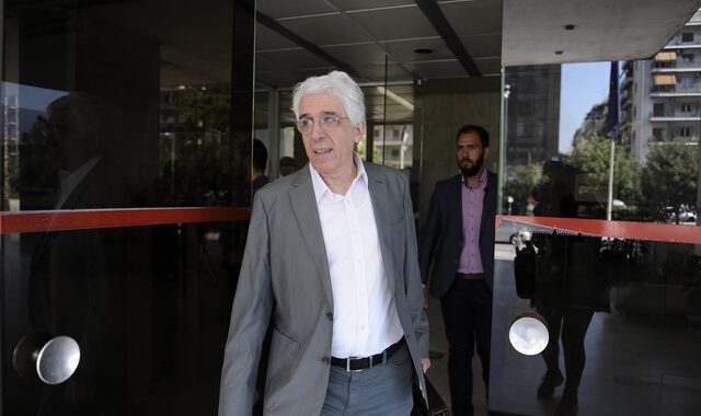 ‘Aυτοεκπληρούμενη προφητεία και φάρσα’ οι αντιδράσεις για την υπόθεση Ντογιάκου
