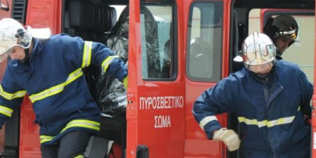 ‘Πράσινο φως’ για μονιμοποίηση 2.200 πυροσβεστών πενταετούς θητείας