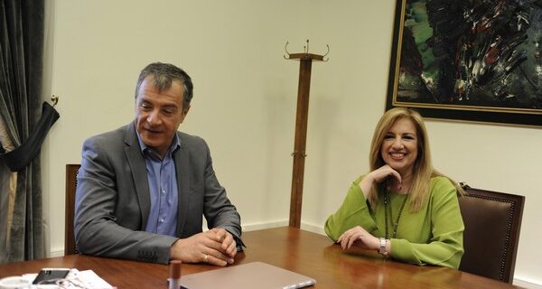 Πόλωση στον τρίτο πόλο