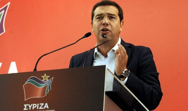 Τσίπρας: Τα σκυλιά αλυχτούν, αλλά δεν έχουν πια δόντια
