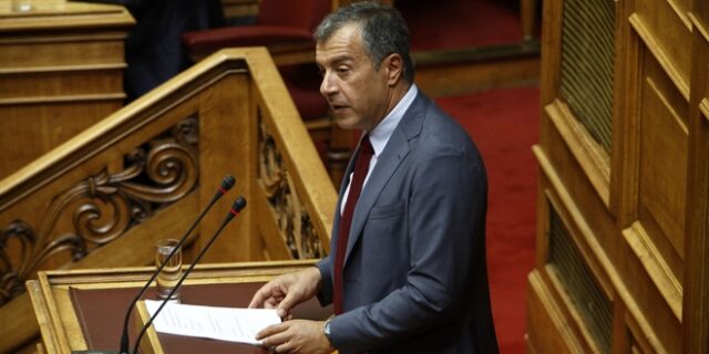 Το ΣΥΡΙΖΑ με τη Χούντα παραλλήλισε ο Θεοδωράκης. Θύελλα αντιδράσεων