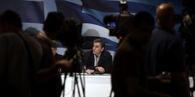 Πρεμιέρα αξιολόγησης με καταπολέμηση διαφθοράς και υπερταμείο
