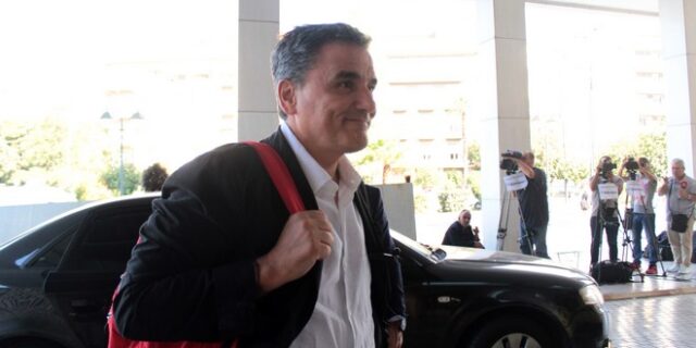 Οι ωδίνες του υπερταμείου