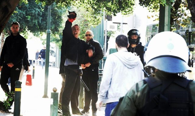 Επεισόδιο στη δίκη της Χρυσής Αυγής