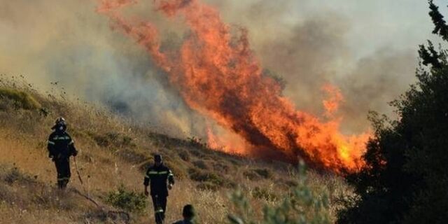 Βουλευτές του ΣΥΡΙΖΑ εγκλωβίστηκαν στη φλεγόμενη Θάσο
