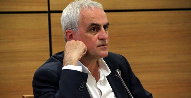 Υπό παραίτηση ο Βουδούρης: ‘Υπάρχει θέμα στις σχέσεις με Μουζάλα’