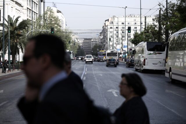 Εισπρακτικές: Να φας έχεις, να πληρώσεις την τράπεζα δεν έχεις;