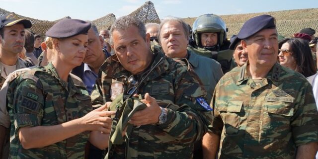 Ο Καμμένος βρήκε ευκαιρία να ντυθεί ξανά ‘κομάντο’