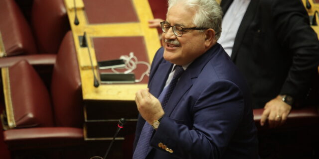 Τζαβάρας: ‘Ναι’ στη συγκρότηση του ΕΣΡ, εάν κριθεί συνταγματικός ο νόμος Παππά