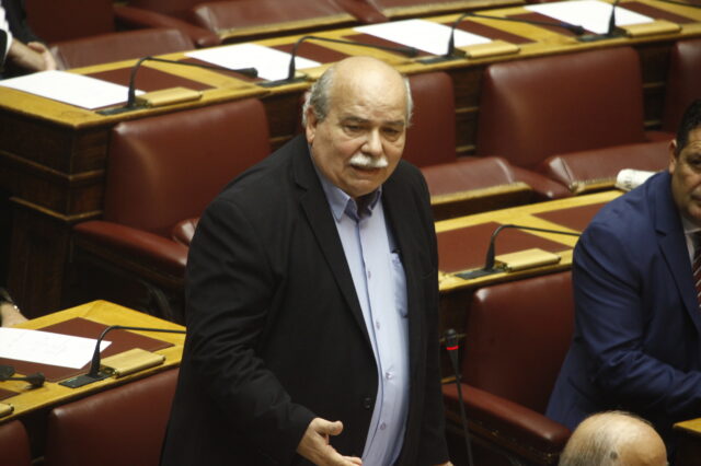 Ομόφωνη απόρριψη της άρσης ασυλίας Βούτση
