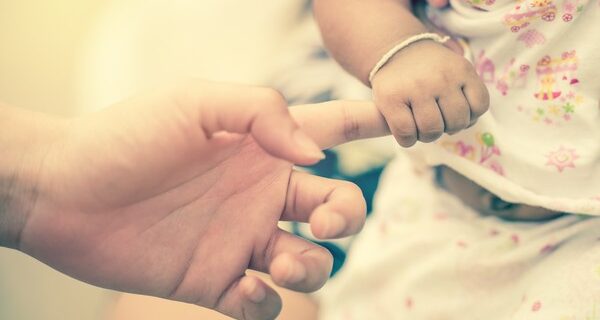 Κατερίνη: Απετράπη παράνομη υιοθεσία βρέφους σε άτεκνο ζευγάρι