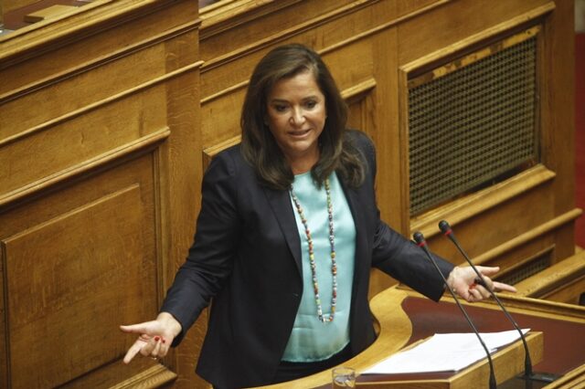 Μπακογιάννη: Οι κυβερνήσεις της ΝΔ έπρεπε να είχαν ρυθμίσει το τηλεοπτικό τοπίο